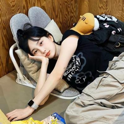 丛林少女之荒野逃生
