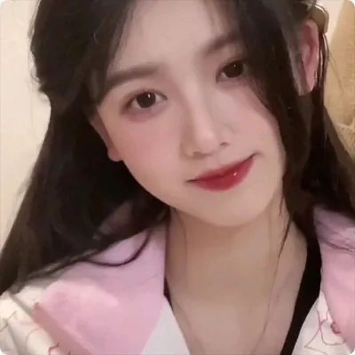 五个相扑的少年